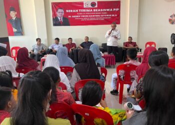 209 Siswa Tarakan Terima Beasiswa PIP, Wali Kota Apresiasi Dukungan Komisi X DPR RI