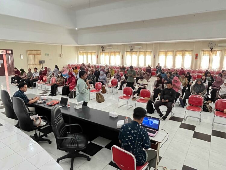 Bawaslu Tarakan Bahas Risiko Penyalahgunaan AI Dalam Pemilu Bersama Mafindo dan PGRI