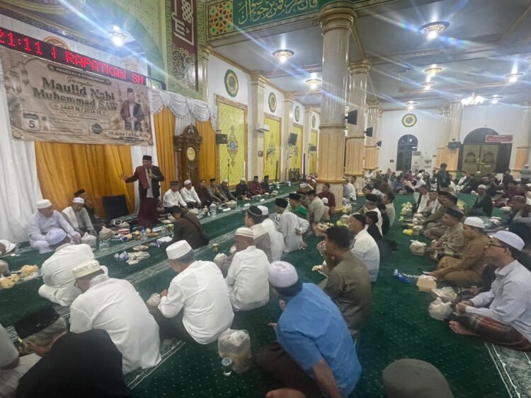 Ratusan Jamaah Hadiri Maulid Nabi di Masjid Ar-Rahman Sebengkok