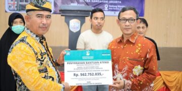 Wali Kota Tarakan Serahkan Bantuan ATENSI Kemensos kepada 178 PPKS