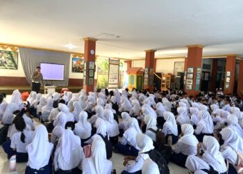 Tekan Angka Kecelakaan Remaja, Satlantas Polres Tarakan  Gencar Gelar Edukasi Preemtif dan Preventif ke Sekolah