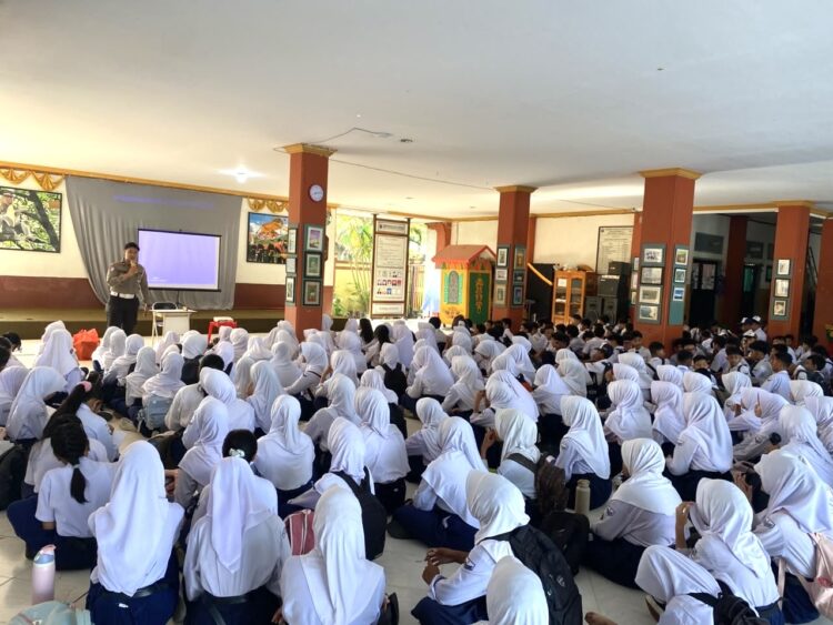 Tekan Angka Kecelakaan Remaja, Satlantas Polres Tarakan Gencar Gelar Edukasi Preemtif dan Preventif ke Sekolah
