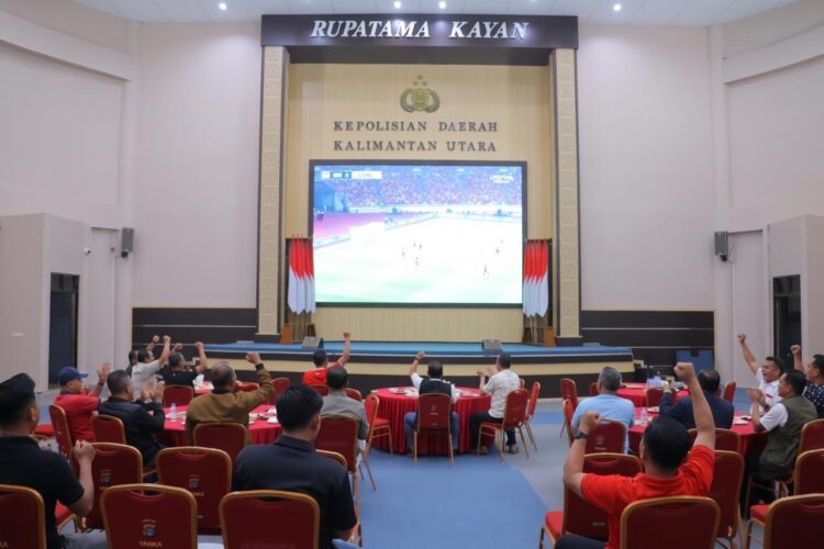 Dramatis! Indonesia Taklukkan Thailand Lewat Adu Penalti, Semangat Nasionalisme Membara di Polda Kaltara