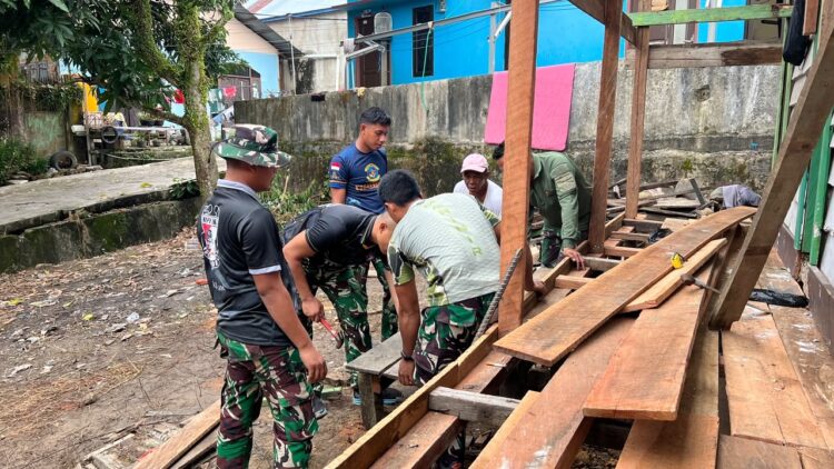 TMMD ke-130 Bantu Lamaute, Lansia di Sebengkok Dapat Bantuan Perbaikan Rumah