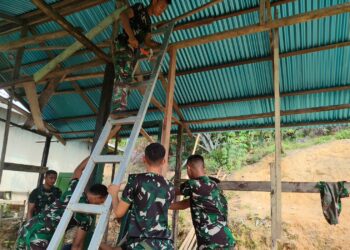 TMMD Ke-130 Lanjutkan Pembangunan Rumah Sudirman yang Terhenti Hampir Dua Tahun