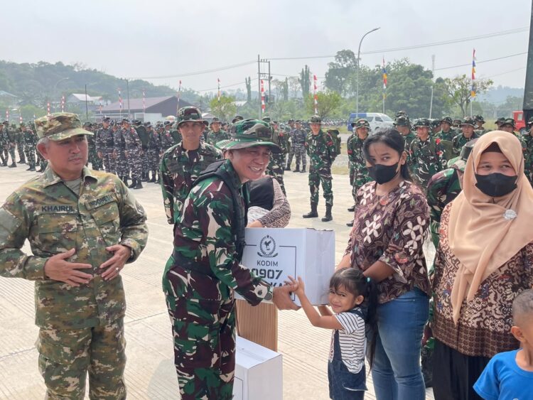Sasar Warga Kurang Mampu, TMMD ke-130 Kodim 0907 Tarakan Bedah Rumah dan Bangun Sanitasi