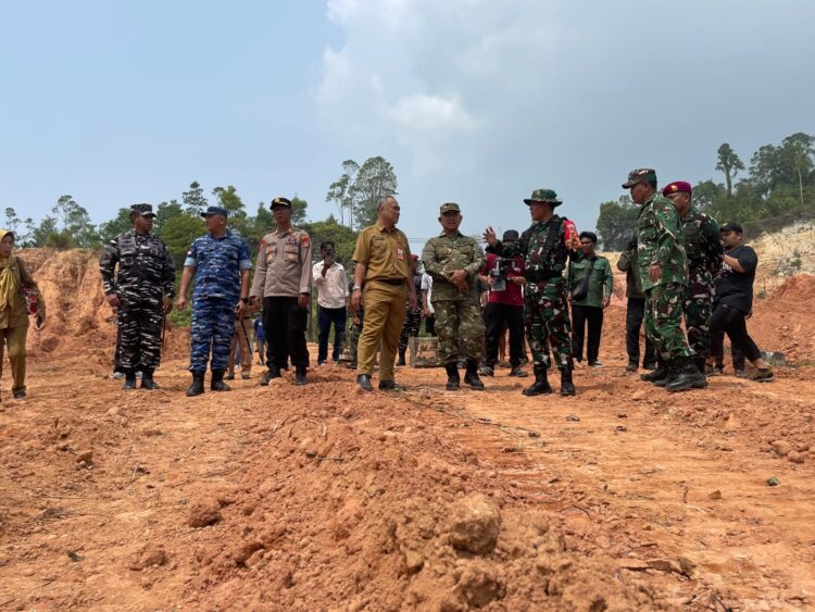 TMMD Ke-130 Buka Akses Jalan 2,5 Kilometer di Tanjung Batu Tarakan