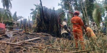 PMK Tarakan Respons Cepat Kebakaran Sampah di Marconi, Akses Gang Sempit Jadi Evaluasi
