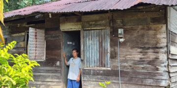 TMMD ke-130 Tarakan Perbaiki Rumah Kristina yang Kerap Bocor Saat Hujan